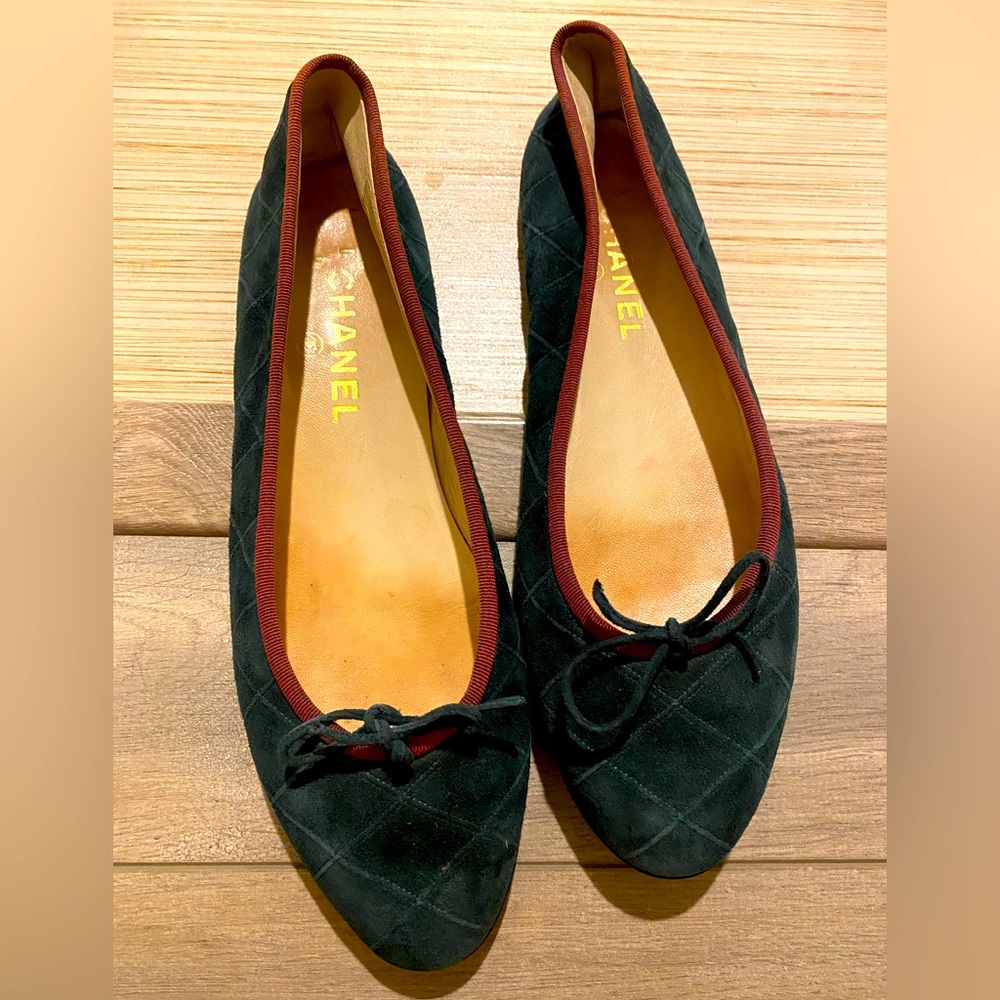 CHANEL Quilt Pattern Flats